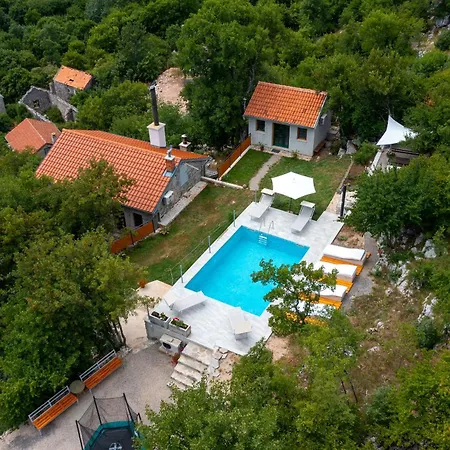 Epicure Villa