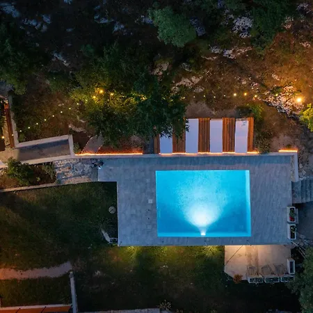 Epicure Vila Tribotinj
